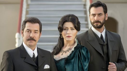 مسلسل الممنوع الحلقة 1 مترجمة للعربية