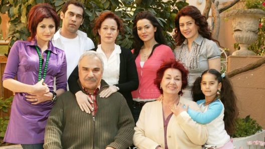 مسلسل الاوراق المتساقطة 1 مدبلج الحلقة 31 الحادية والثلاثون